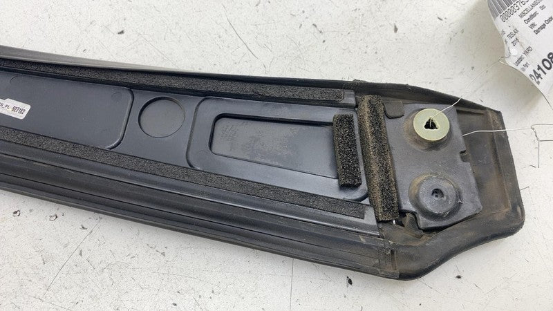 103236400C ⭕ 2016-2020 Tesla Model X Right B-Pillar Applique Glass w/ Seal RH 1032364-00-C