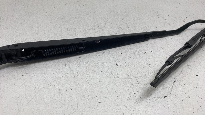 2022 2022 2024 Kia EV6 Front Passenger Side Windshield Wiper Arm & Blade Right