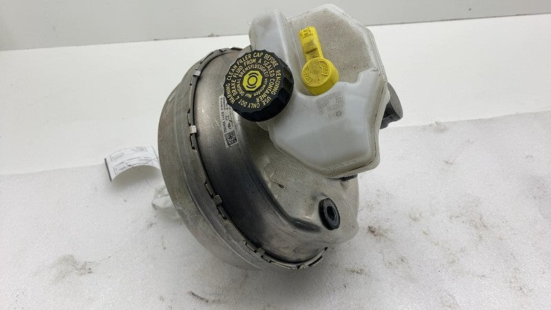 29 6861215 06 ⭕ 18-23 BMW 530e 530i 540i G30 Power Brake Booster Master Cylinder & Reservoir