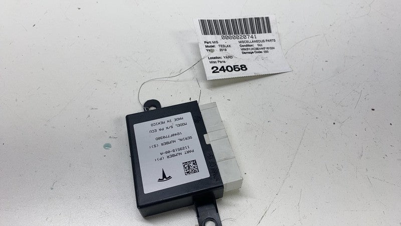 112951900A ⭕17-20 Tesla Model S X Park Distance Assist Unit Control Module ECU 1129519-00-A