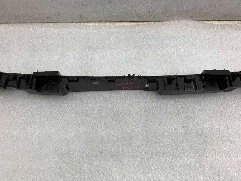 2020-2023 Tesla Model Y MY Rear Bumper Center Mounting Support Bracket Assembly