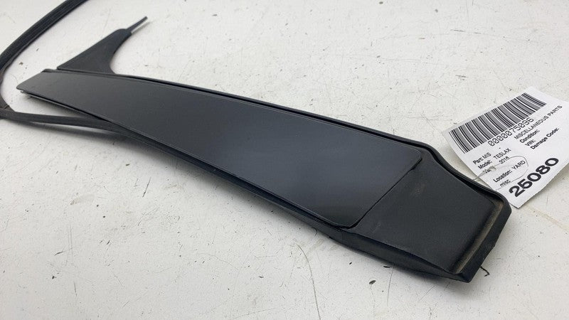 103236400C ⭕ 2016-2020 Tesla Model X Right B-Pillar Applique Glass w/ Seal RH 1032364-00-C