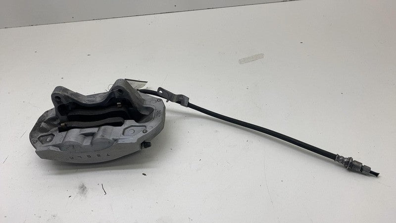 ⭕ 2024-2025 Tesla Model 3 Front Left Caliper w/ Brake Hose Line LH 134