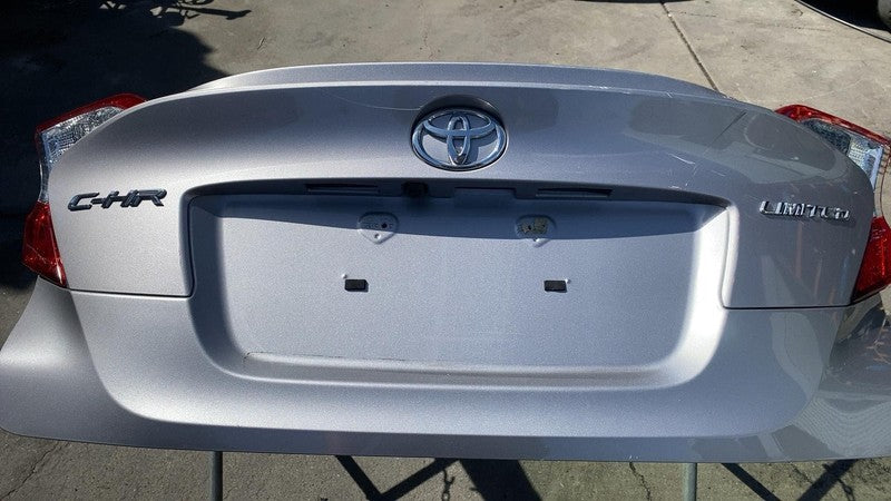 ⭕ 2018-2022 Toyota CHR Rear Trunk Lid Liftgate Tailgate Panel Assembly Silver