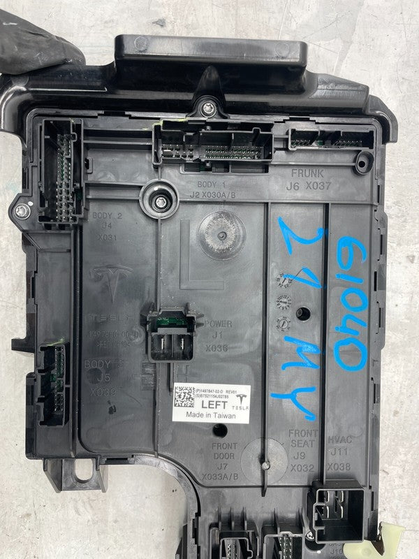 ⭕ 2020-2024 Tesla Model Y Low Voltage Body Controller Module Left 1497
