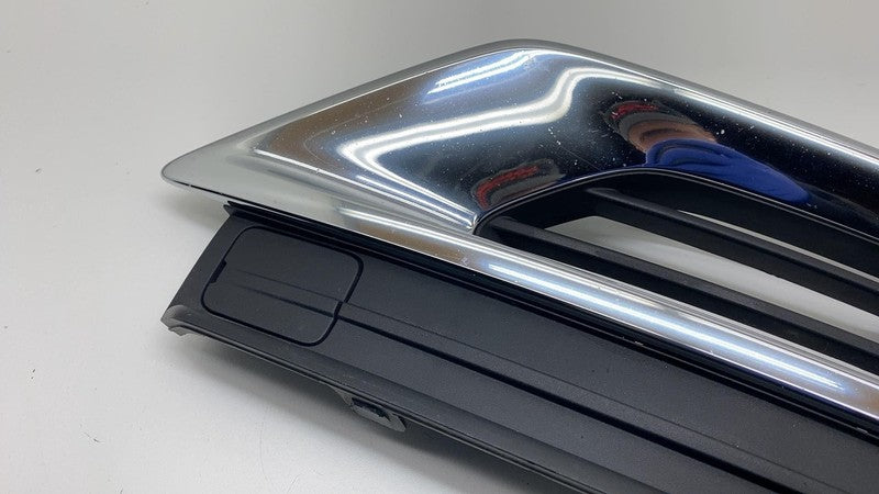 31663519 ⭕ 2019-2023 Volvo XC90 Front Passenger Side Lower Outer Grille Right 31663844