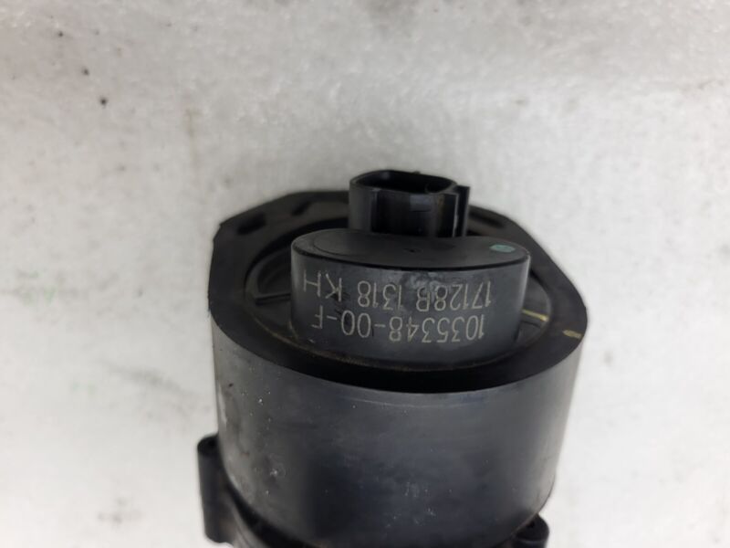 103534800F 2016-2020 Tesla Model S X Cooling System Auxiliary Water Coolant Pump FWD Assy