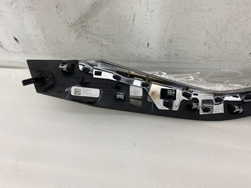 103578807B 2016-2020 Tesla Model X MX Front Driver Side Door Decor Trim Obeche Left LH Assy
