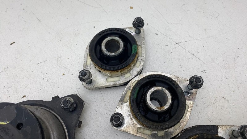 ⭕ 2019 2020 2021 2022 2023 2024 Ram 3500 Body Hold Down Cushion Mount