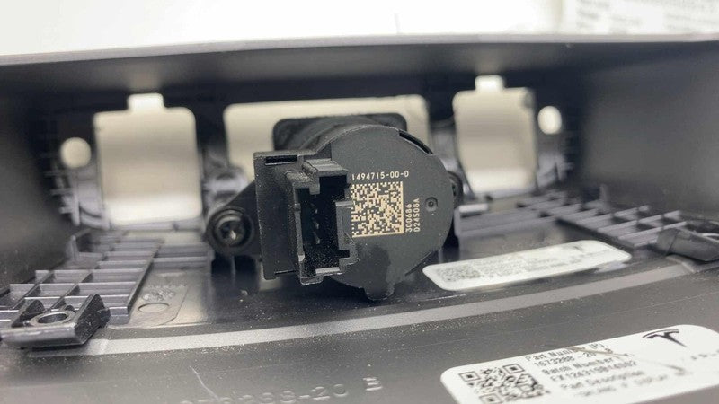 ⭕ 24-25 Tesla Model 3 Dash Panel Trim Cover w/ Temperature Sensor 1820