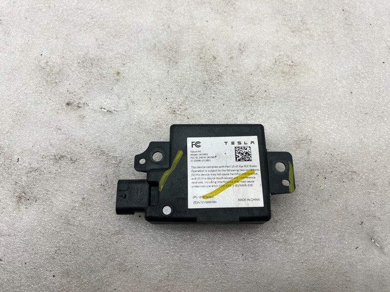 1613774 00 C ⭕ 2021-2025 Tesla Model S X Front Rear Body Control Module Unit OEM 1613774-00-C