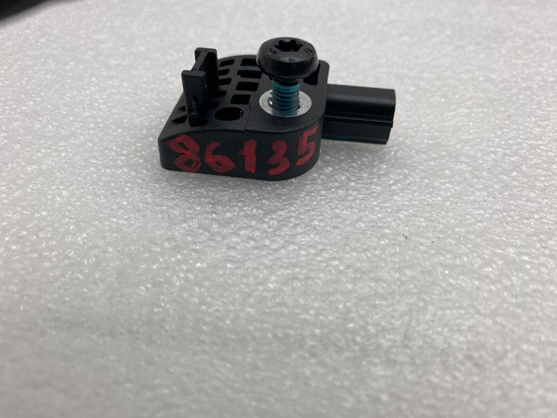 100527400B ⭕12-20 Model S Front Left or Right Acceleration Crash Impact Sensor 1005274-00-B