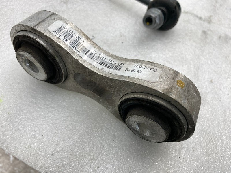 ⭕ 12-15 Tesla Model S Rear Left Spindle Knuckle Wheel Hub + Control Ar