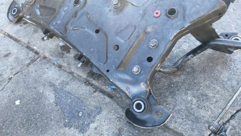 BV615019ENE 2013-2018 Ford C-Max Front Subframe Engine Cradle Crossmember w/ Stabilizer Bar