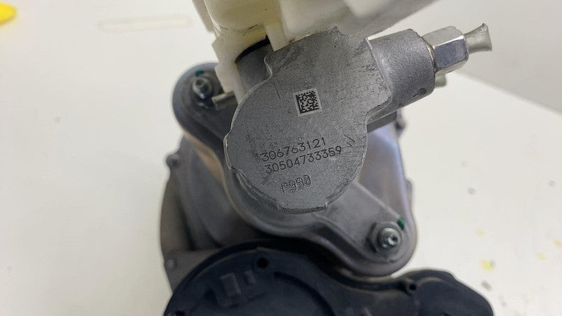 104467100G ⭕ 2017-2023 Model 3 Power Brake Booster Master Cylinder & Reservoir 1044671-00-G
