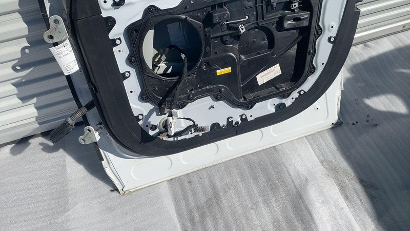 ⭕ 14-22 Range Rover Sport Front Passenger Door Shell Panel Right RH Wh