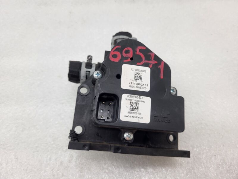 600737050E 2012-2020 Tesla Model S Coolant Pump Cooling Valve Actuator 4-Way 6007370-50-E