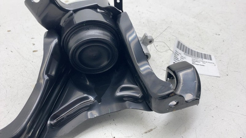 ⭕ 2023-2024 Toyota Prius Passenger Side Engine Motor Mount Bracket Sup