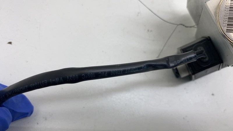 PT01105487 ⭕ 2025 Rivian R1S A/C Air Conditioning Compressor Block Valve Assy PT01105487