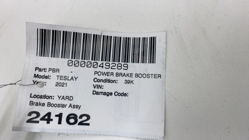 118867100A 2020-2024 Tesla Model Y iBooster Power Brake Booster Master Cylinder Reservoir