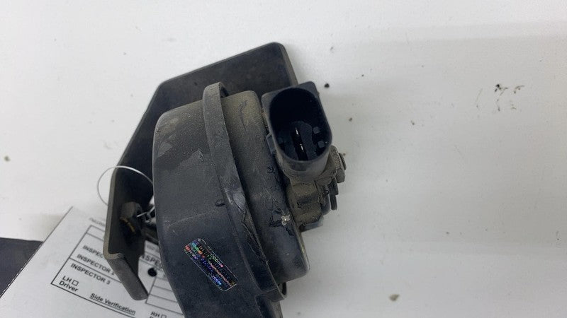 2011-2012 Porsche Cayenne PAIR Low & High Pitch Note Tone Horn Signal
