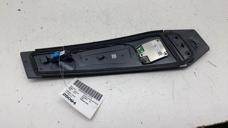 1100441-00-C ⭕17-23 Model 3 Right B-Pillar Applique Glass Trim Molding w/ Camera 1100441-00-C