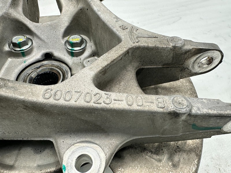600702300B ⭕ 12-15 Model S Rear Left Spindle Knuckle w/ Shield & Wheel Hub RWD 6007023-00-B
