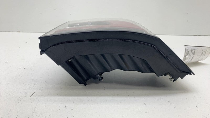103433300A ⭕ 2016-2020 Tesla Model X Rear Right Outer Taillight LED Tail Lamp 1034333-00-A