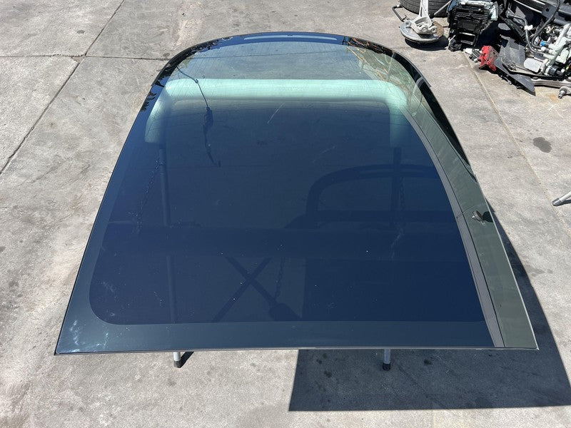 ⭕ 2017-2020 Tesla Model 3 Rear Trunk Panoramic Backlite Roof Glass Back Section