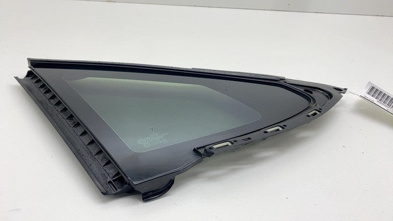 160015500A 2021-2024 Tesla Model S MS Rear Driver Side Corner Window Quarter Glass Left LH