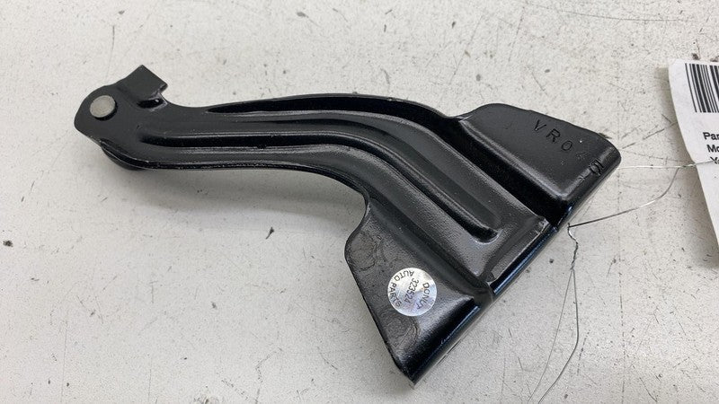 ⭕ 2017-2024 Chrysler Pacifica Rear Driver Side Slide Door Hinge Bracket Left OEM