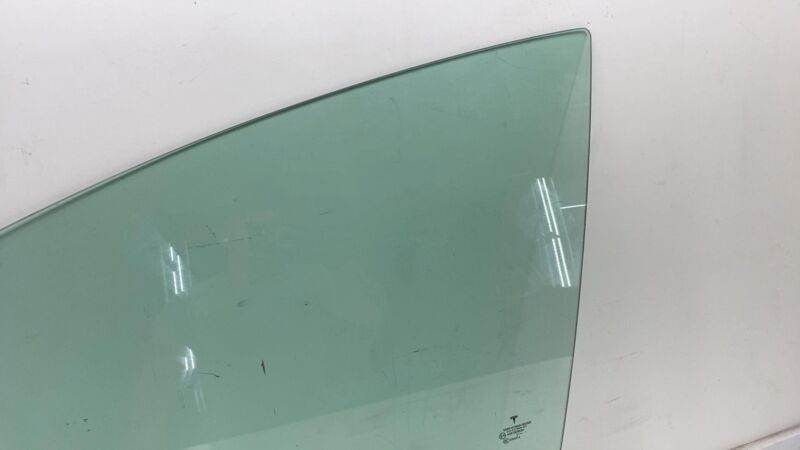 2016-2020 Tesla Model X MX Front Driver Side Door Window Glass Left LH Assembly