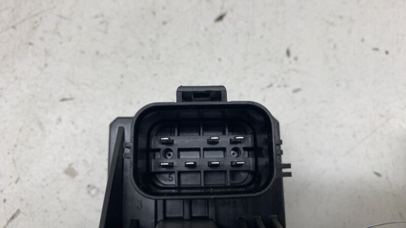 AU5A9D370KA 2013 2014 2015 2016 2017 2018 Ford C-Max Fuel Pump Control Module AU5A-9D370-KA