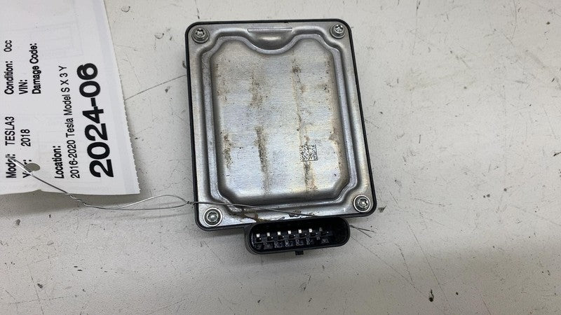 ⭕2016-2020 Tesla Model S 3 X Y Seven-Pin Perpendicular Radar Sensor 11