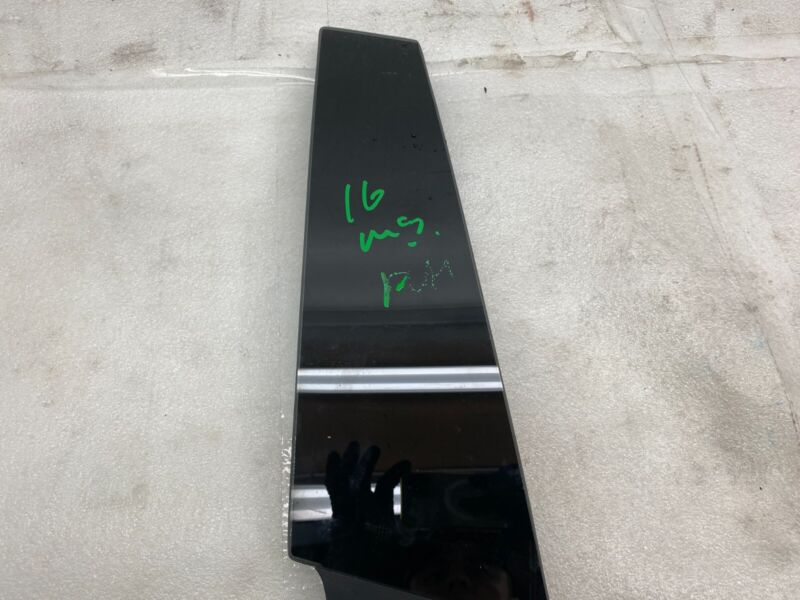 14941 2012-2015 Tesla Model S MS Right B-Pillar Molding Applique Glass Trim Cover RH