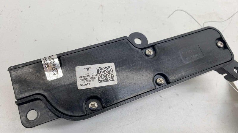 1551854-01-B ⭕ 24-25 Tesla Model 3 Front Left 1st Row Power Seat Switch Control 1551854-01-B