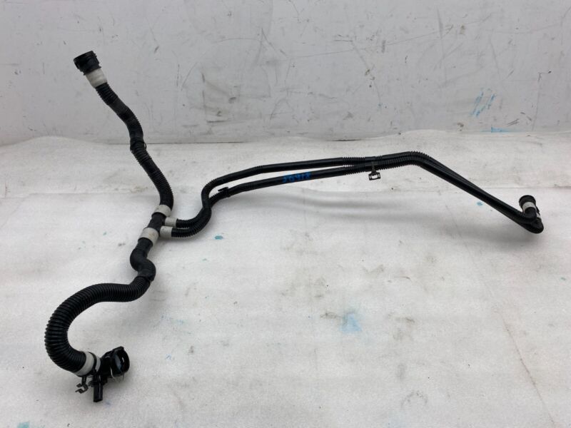 1077579 00 E 2017-2023 Tesla Model 3 Battery Hose to Chiller Cooling Tube Pipe Line Assembly