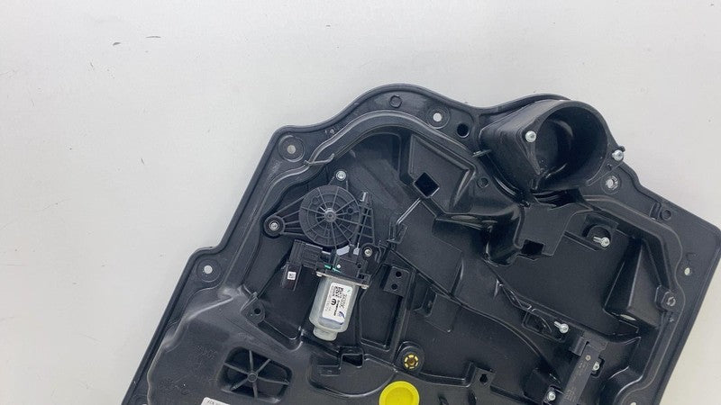 3040965 ⭕ 2017-2024 Chrysler Pacifica Rear Right Door Window Regulator & Motor 3040965