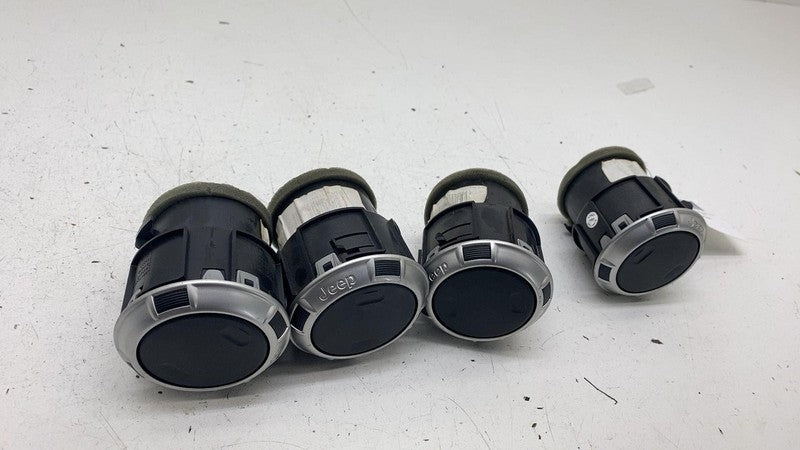 1QC05TRMAA ⭕ 2012-2017 Jeep Wrangler Dashboard Heater Dash A/C Air Vent SET of 4 1QC05TRMAA
