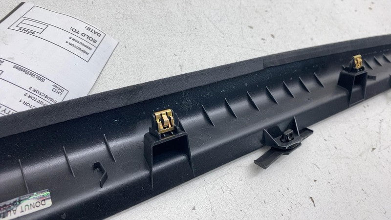 ⭕ 2016-2023 Tesla Model X Right Side Falcon Door Mid Gap Hider RH 1051