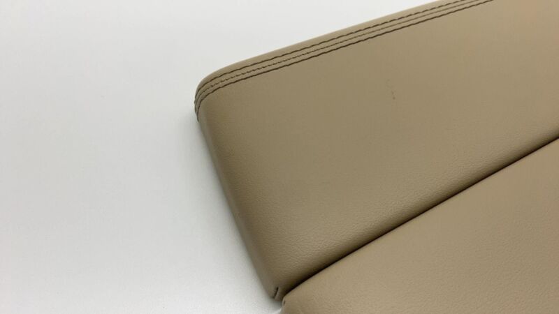 102423910B 2012-2015 Tesla Model S MS PAIR Left & Right Center Console Armrest Pad Tan Assy