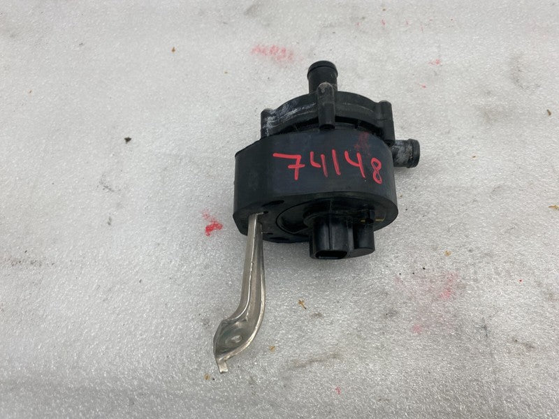 ⭕ 2016-2020 Tesla Model S X Cooling System Auxiliary Water Coolant Pump FWD Assy