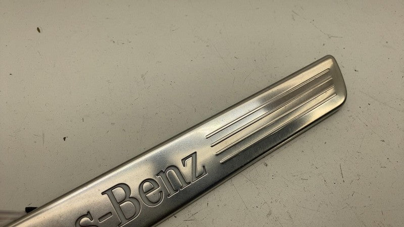 A2466805300 ⭕13-19 Mercedes-Benz B-Class W242 Front Left or Right Door Sill Trim A2466805300