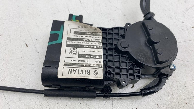 PT01249248 C ⭕ 2025 Rivian R1S Rear Left 2nd Row Seat Walk-in & Remote Module LH PT01249248-C