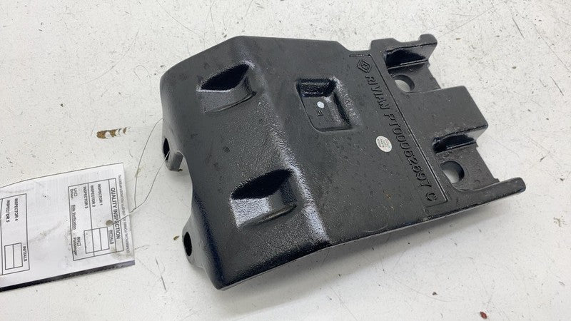 PT00062697C ⭕22-25 Rivian R1S Front Right Wheelhouse Body Support Frame Bracket PT00062697-C