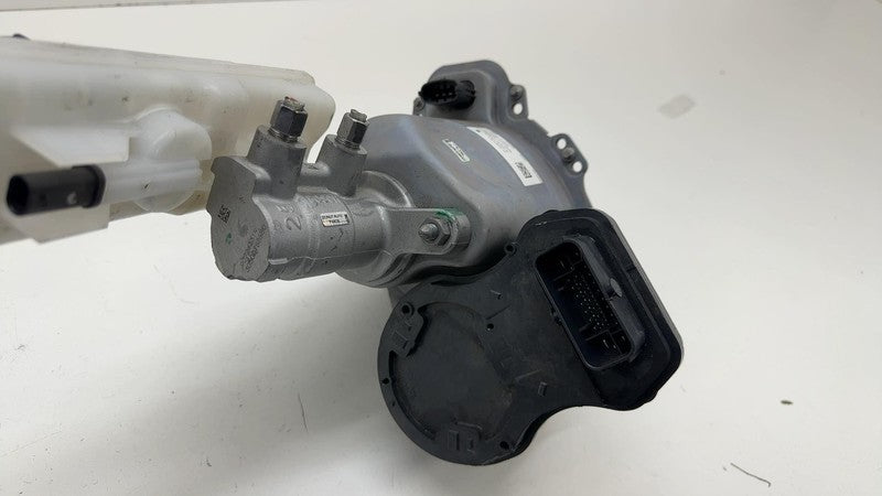 104467100E ⭕ 2017-2023 Model 3 Power Brake Booster Master Cylinder & Reservoir 1044671-00-E