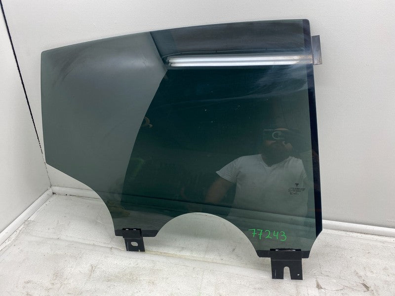 E9 43R-004553 ⭕ 2016-2020 Tesla Model X Rear Passenger Side Door Window Glass Right Assembly