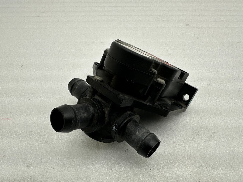 6007384 00 B ⭕ 2012-2020 Tesla Model S Water Pump Cooling System Electric Motor 6007384-00-B