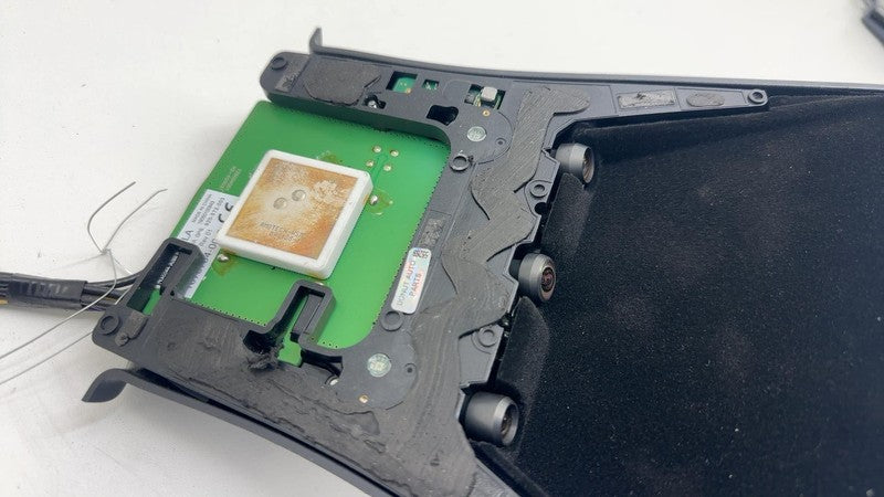 ⭕ 17-23 Tesla Model 3 Front Windshield Adjustable Triple Camera w/ Wir