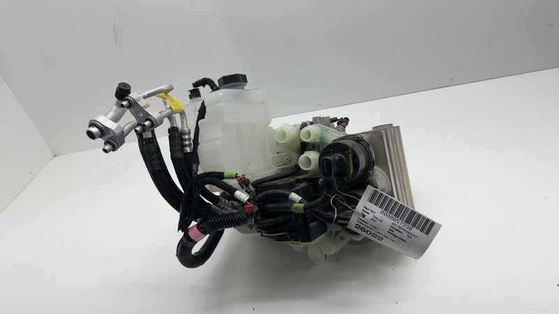 152300200B 21-24 Model 3 Supermanifold Refrigerant Chiller + Coolant Reservoir 1523002-00-B
